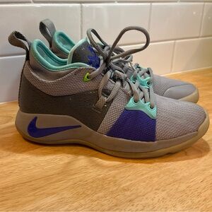 Paul George Nike pure platinum turquoise AJ 943820–002 SIZE 3.5 Y Kids Shoe NIKE